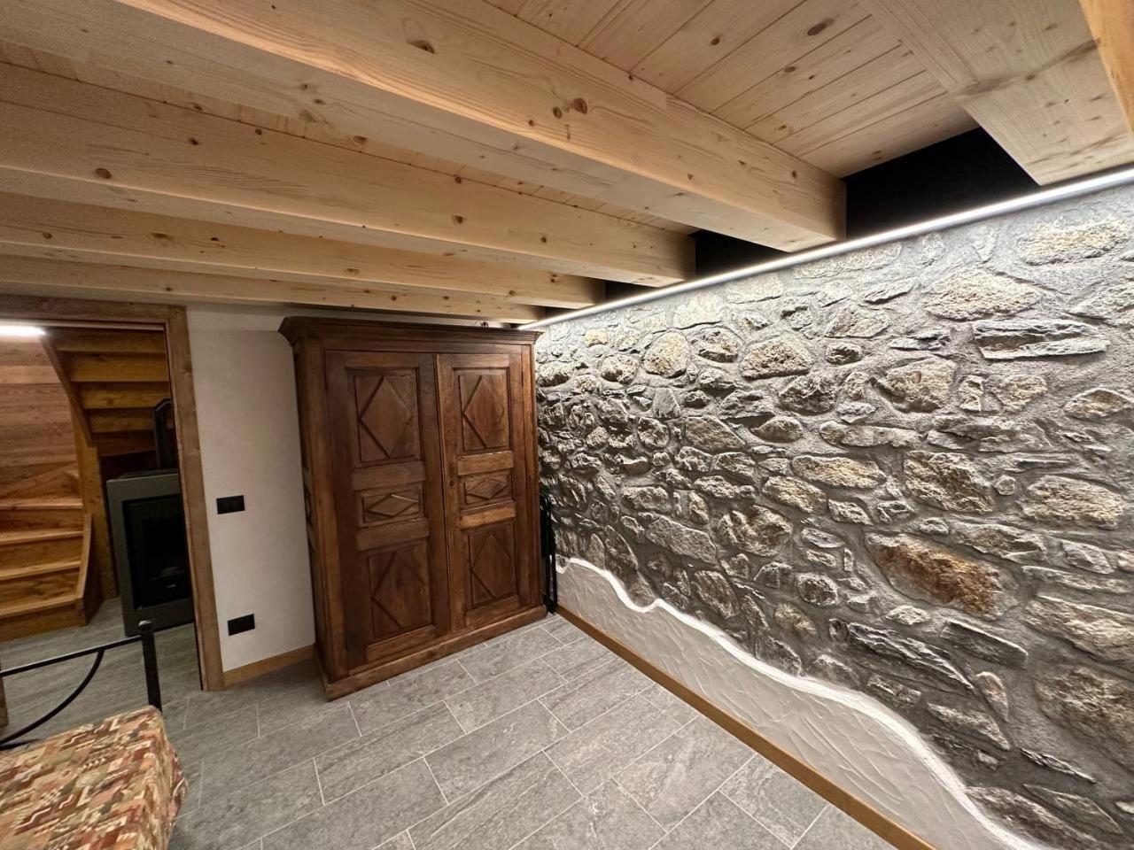 Val Ferret Cir 0246 Chalet *