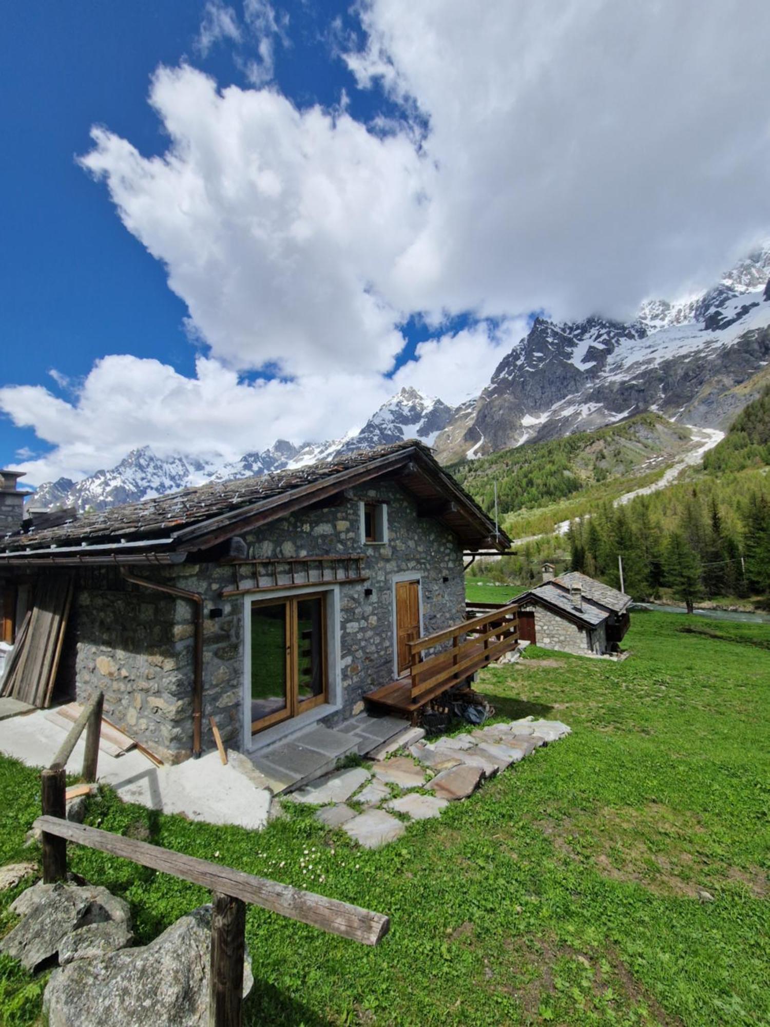 Val Ferret Cir 0246 Chalet